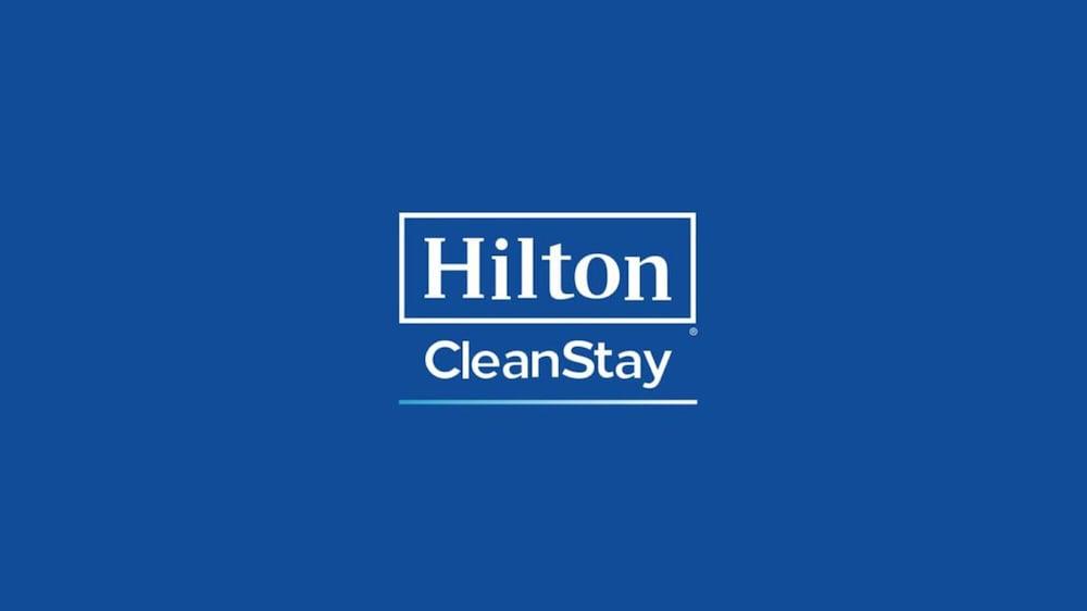 Hampton Inn Washington-Dulles International Airport South Чантилли Экстерьер фото