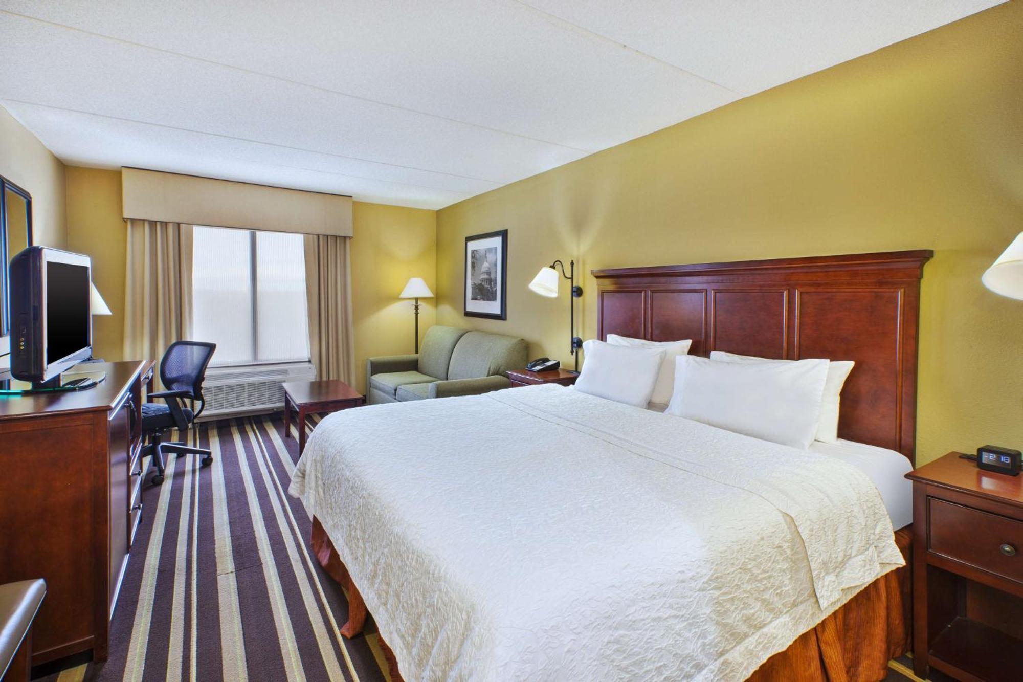 Hampton Inn Washington-Dulles International Airport South Чантилли Экстерьер фото