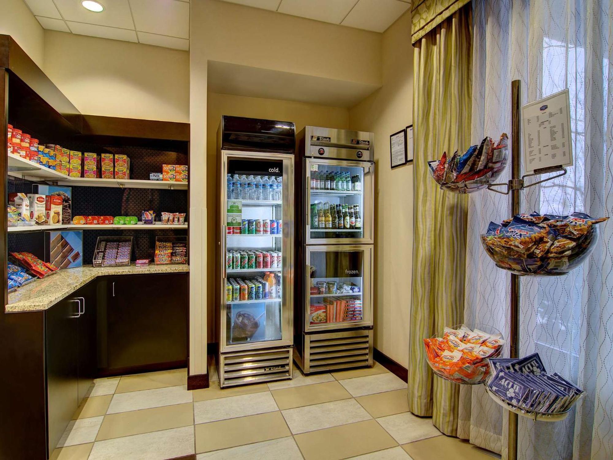 Hampton Inn Washington-Dulles International Airport South Чантилли Экстерьер фото