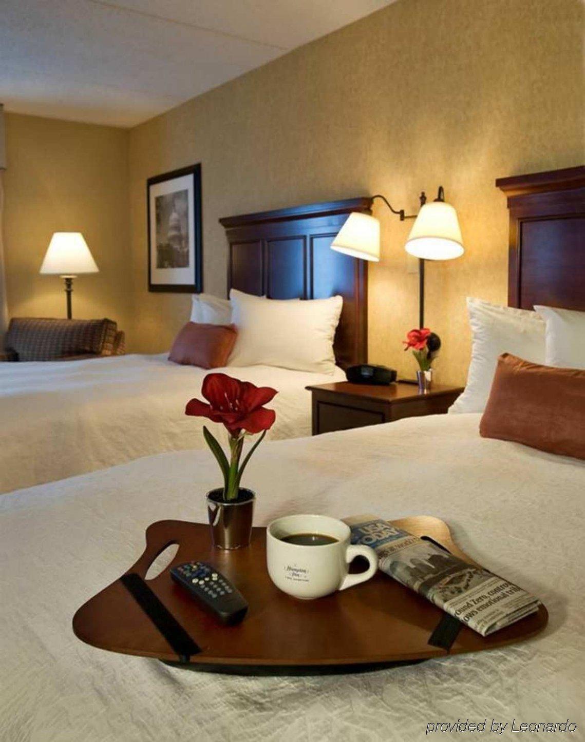 Hampton Inn Washington-Dulles International Airport South Чантилли Номер фото